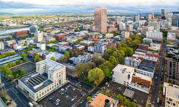 Moving Companies See San Francisco Residents Headed for Portland, WA moving-out-of-bay-area-aerial-footage-of-portland